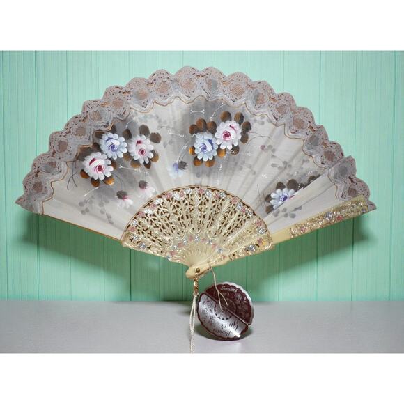 Abanicos Giner Hand Painted Fan Flowers Lace Trim Hand Fan Vintage 60 -70's - Picture 2 of 5